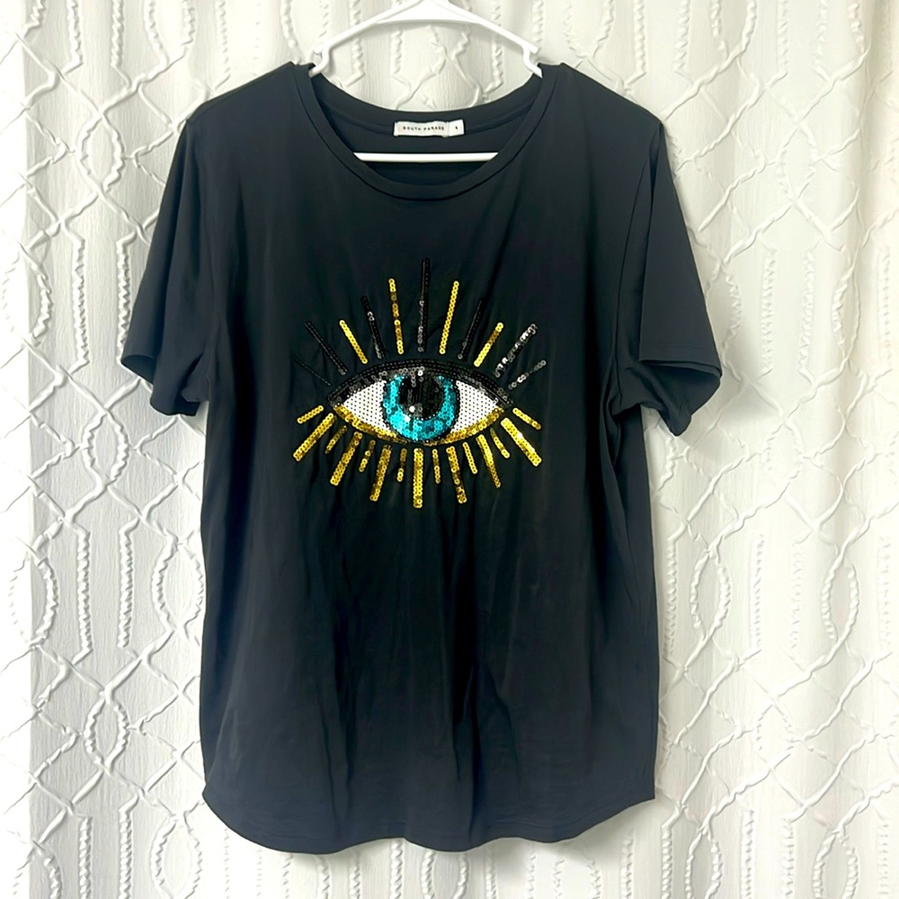 Eye tee
